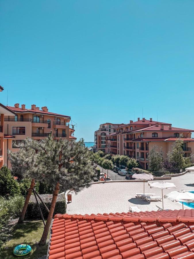Sunny Star Dreams Condo W Prime Location, Pool, Sea View Светий Влас Екстер'єр фото