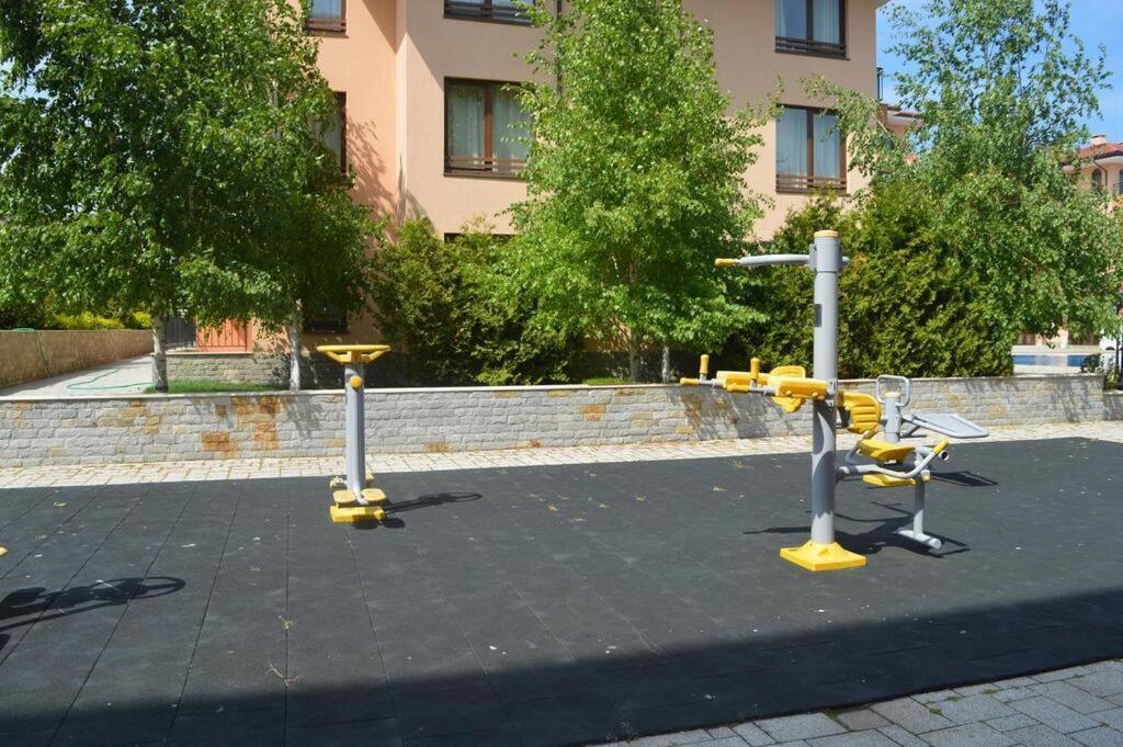 Sunny Star Dreams Condo W Prime Location, Pool, Sea View Светий Влас Екстер'єр фото